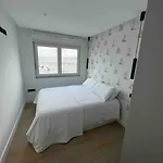 Malecon 47 Apartamento Reformado En Primera Linea Daire