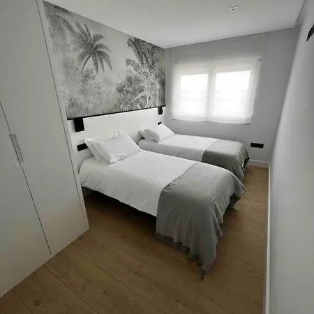 Malecon 47 Apartamento Reformado En Primera Linea